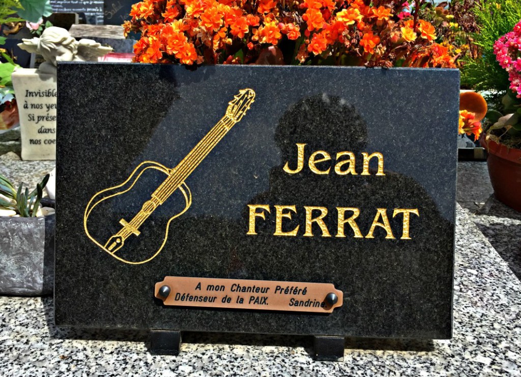 Op Zoek Naar Het Graf Van Jean Ferrat Spookrijdennu